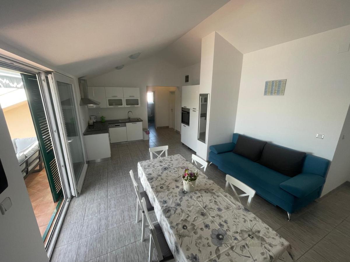 Apartments Andrea Stara Novalja Eksteriør billede
